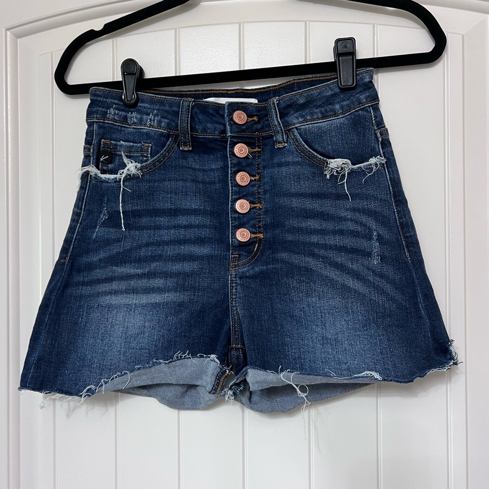 KANCAN hi rise distressed button fly denim shorts with a raw edge hem. Small